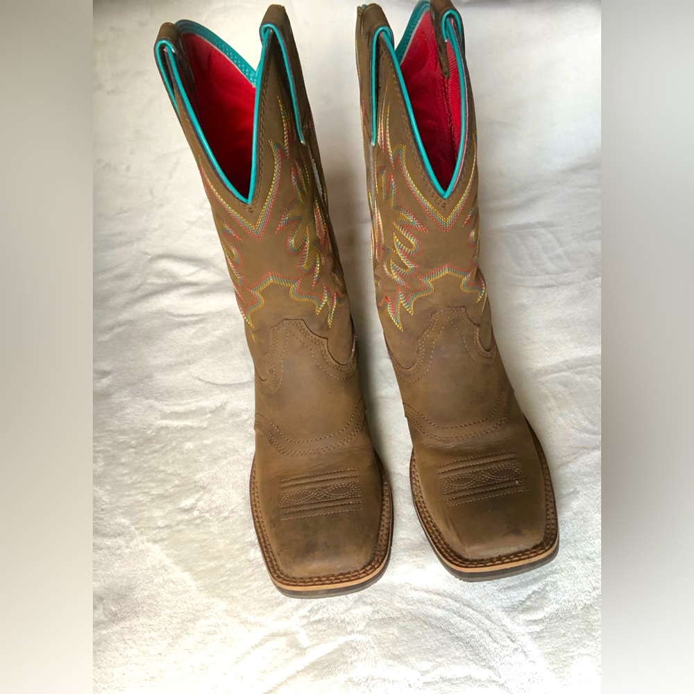 Women’s riding boots